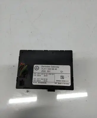 Mercedes-Benz E W211 Gateway control module A2115405745 A2114420000 A2115405645
