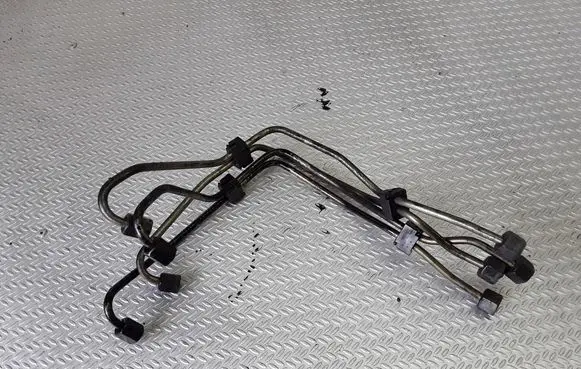Ford Focus Fuel injector supply line/pipe 