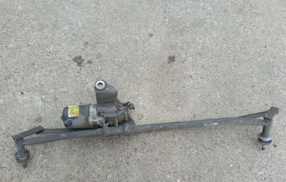 Opel Movano A Front wiper linkage and motor 53557202