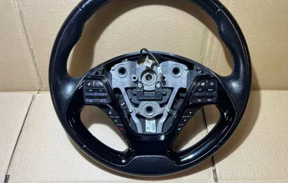 KIA Ceed Steering wheel