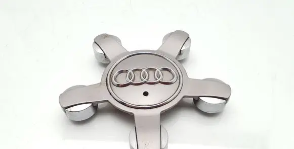 Audi A3 S3 8P Original wheel cap 8R0601165
