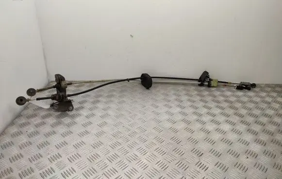 Opel Signum Gear shift cable linkage 