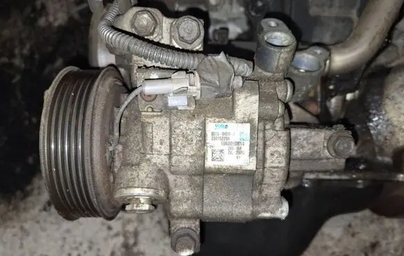 Citroen C1 Air conditioning (A/C) compressor (pump) 1060090814 88310-07010-j