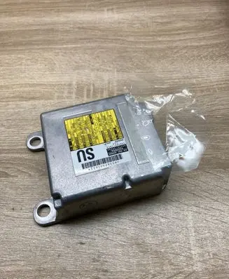 Lexus RX 450H Airbag control unit/module 8917048400 1503001873