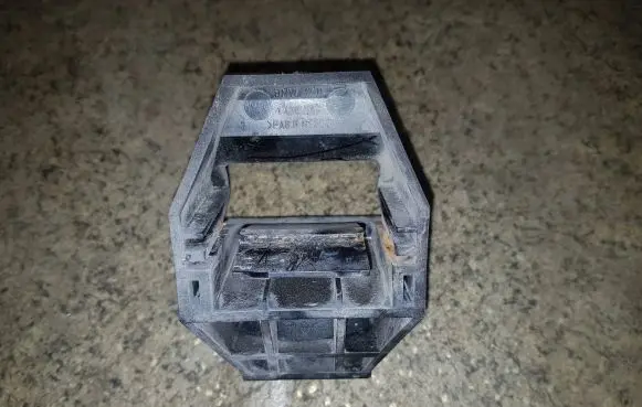 BMW 3 E46 Radiator mount bracket 1436264