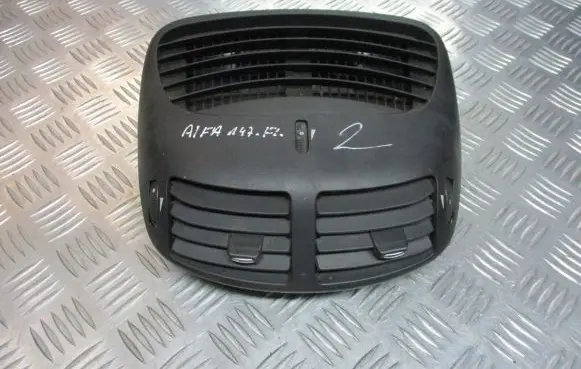 Alfa Romeo 147 Dashboard air vent grill cover trim 