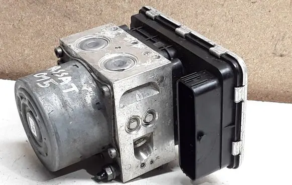 Volkswagen PASSAT B8 ABS Pump 3Q0907379H 3Q0614517H
