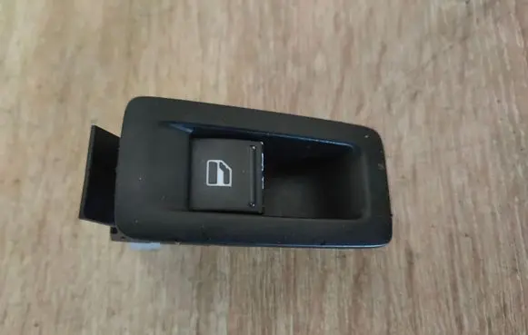 Volkswagen Touran I Electric window control switch 1F0959527