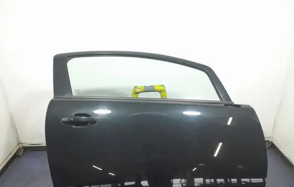 Opel Corsa E Front door