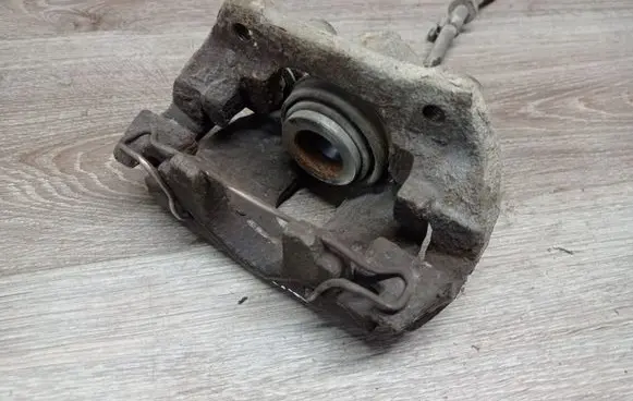 Volvo S60 Rear brake caliper