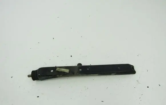 Volkswagen PASSAT B5.5 Other body part 06B129723AB