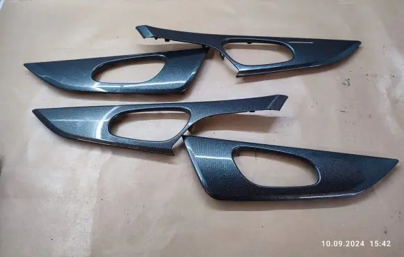 Nissan X-Trail T32 Front door trim bar 806834CL0A