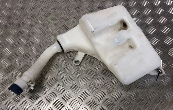 Iveco Daily 5th gen Windshield washer fluid reservoir/tank 5801565973