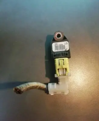 Toyota Auris 150 Airbag deployment crash/impact sensor 8917302050 3087324750