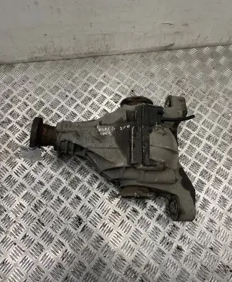 Volkswagen Touareg I Rear differential 4460310018