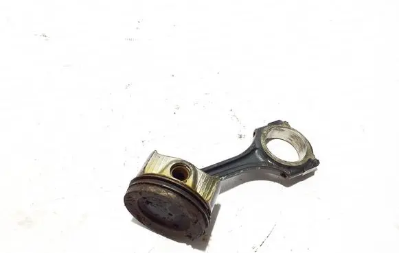 Mercedes-Benz GLC C253 Piston with connecting rod A2640301800