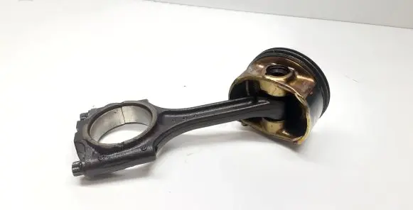 Volvo V70 Piston 