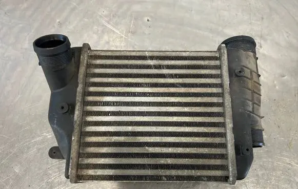 Audi A6 S6 C6 4F Intercooler radiator 4F0145805E 038906051B 0281002399