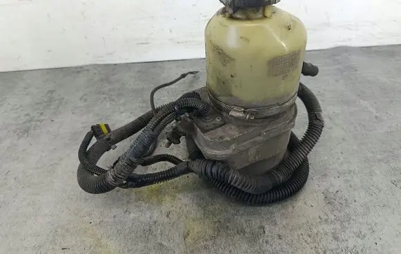 Opel Astra G Power steering pump 