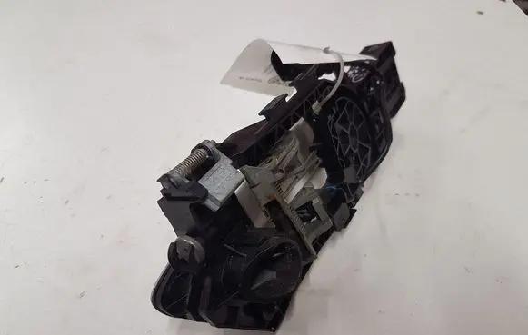 Volkswagen PASSAT CC Rear door exterior handle 3C0837885J