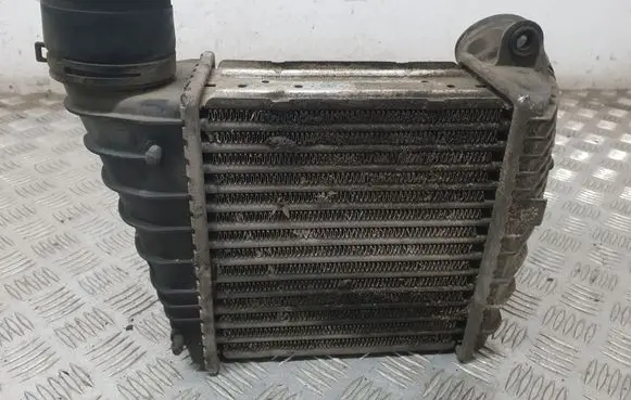 Volkswagen Golf IV Intercooler radiator 1J0145803F