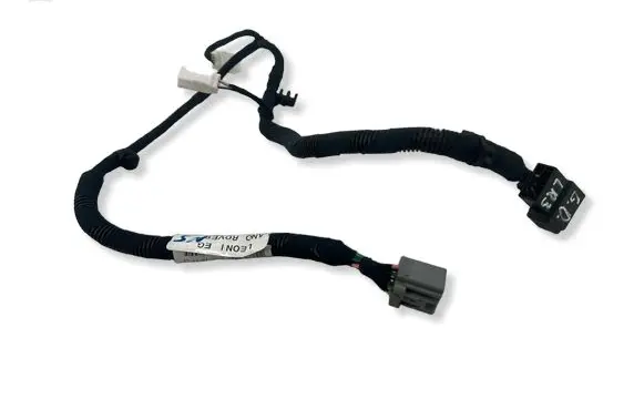 Land Rover Discovery 3 - LR3 Seat wiring loom YML500492