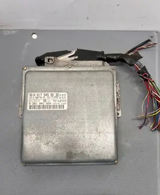 Mercedes-Benz E W210 Engine control unit/module A0175459232