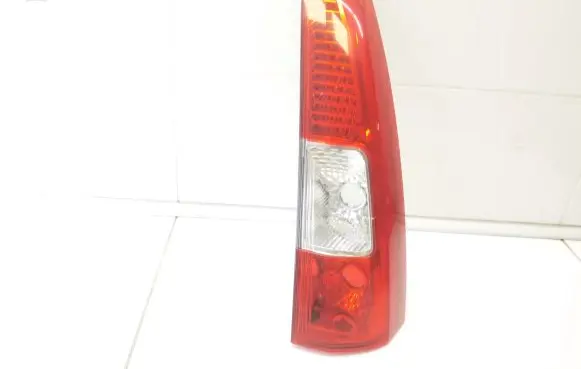 Volvo V70 Rear/tail lights 30643331