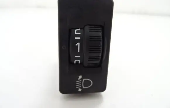 Citroen DS4 Light switch 9636669277