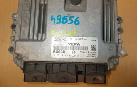 Ford Focus Engine control unit/module 7M5112A650UA