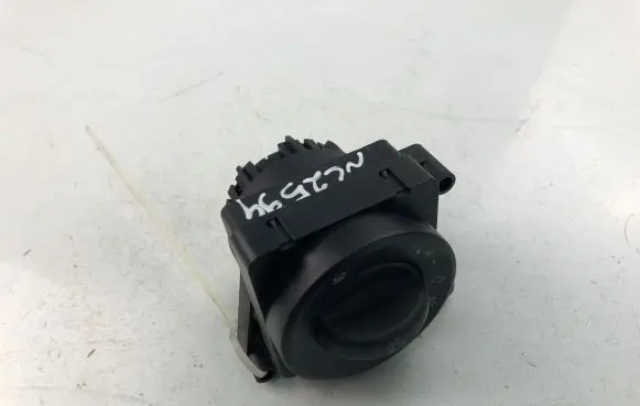 Mercedes-Benz Sprinter W906 Light switch A9065450504