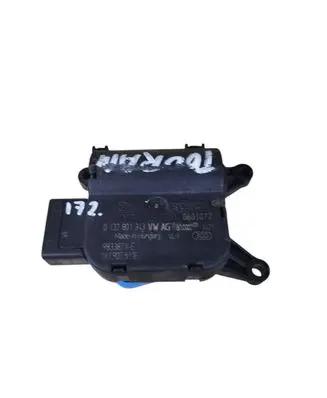 Volkswagen Touran I Air flap motor/actuator 1K1907511E 0132801343