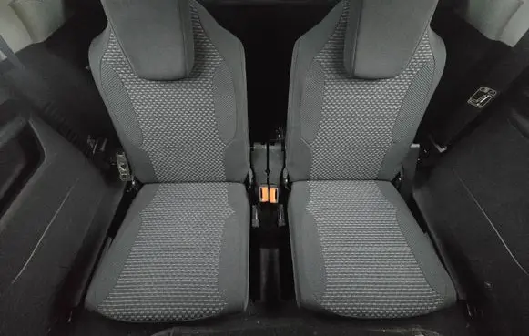 Citroen C4 Grand Picasso Third row seats 