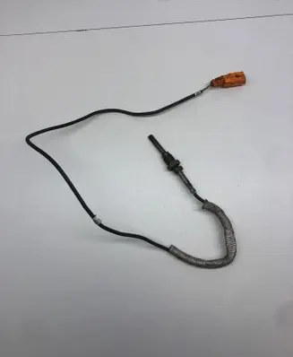 Volkswagen Golf Plus Exhaust gas temperature sensor 03G906088D