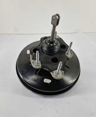 Renault Captur Brake booster 472103202R