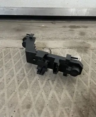 Volkswagen Sharan Tail light bulb cover holder 7M3945257