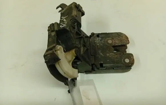 Audi A6 S6 C6 4F Tailgate/trunk/boot lock/catch/latch 8P4827505