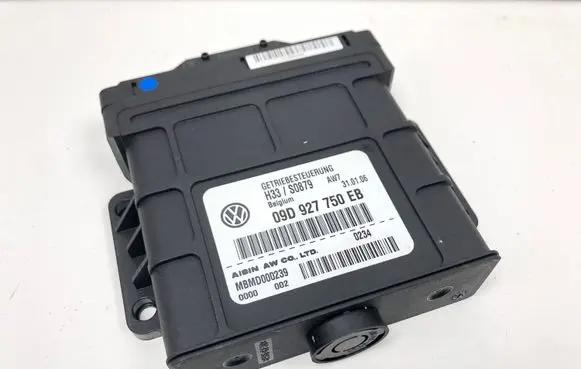 Volkswagen Touareg I Gearbox control unit/module 09D927750EB MBMD000239