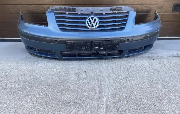 Volkswagen Sharan Front bumper