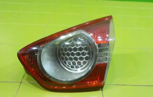 Ford Kuga I Rear/tail lights 8V4113A602AD