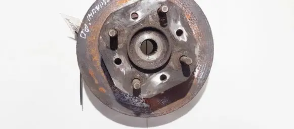 Mitsubishi Lancer Front wheel hub