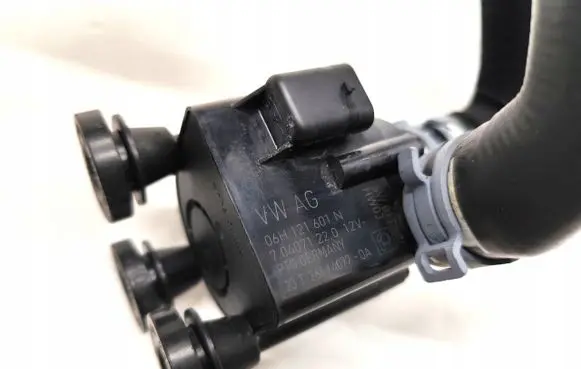 Audi A4 S4 B9 8W Electric auxiliary coolant/water pump 4N0122293AG