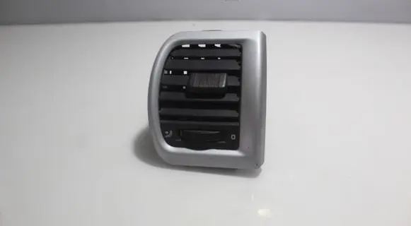 Skoda Fabia Mk2 (5J) Dashboard side air vent grill/cover trim
