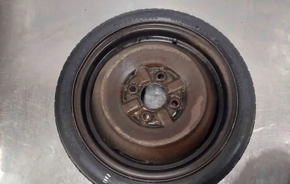 Toyota Prius (XW20) R15 spare wheel 
