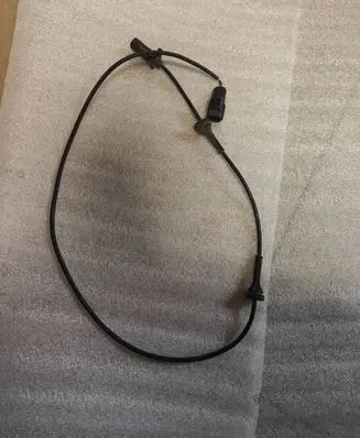 Volvo V70 ABS brake wheel speed sensor 9496420