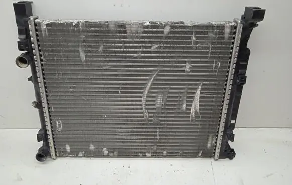 Mercedes-Benz Citan W415 Coolant radiator 8200455801