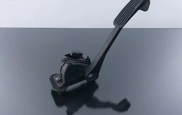 Volvo V70 Accelerator throttle pedal 6PV00853701 30666659 6PV008537