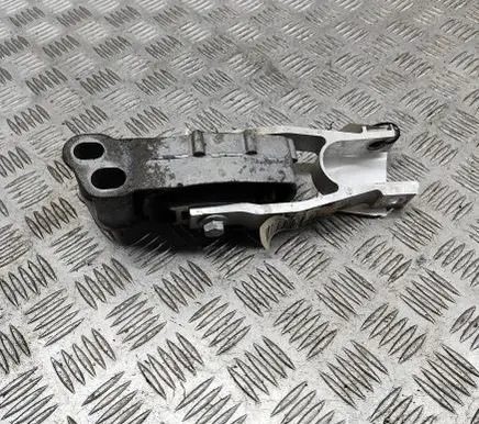 Volvo C40 Engine mount bracket 31686299