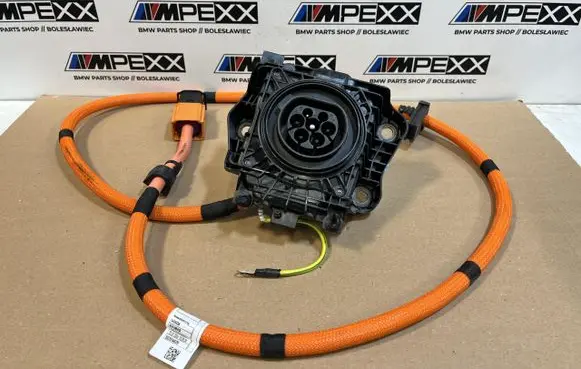 BMW X5 G05 Electric car charge socket 5A83130 5A66038