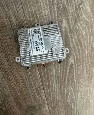 Volkswagen ID. Buzz Headlight ballast module Xenon 992941571AG